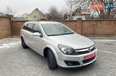 Универсал Opel Astra 2007 в Луцке