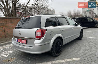 Универсал Opel Astra 2007 в Луцке