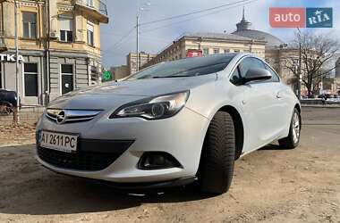 Хэтчбек Opel Astra 2013 в Киеве