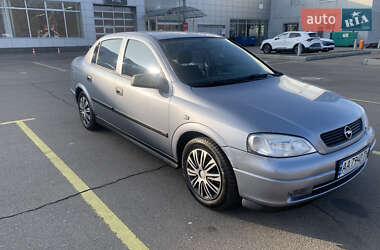 Седан Opel Astra 2007 в Киеве