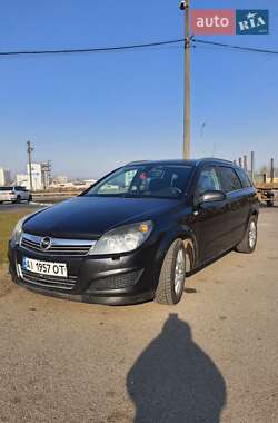 Универсал Opel Astra 2007 в Немишаево