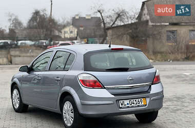 Хэтчбек Opel Astra 2005 в Виннице