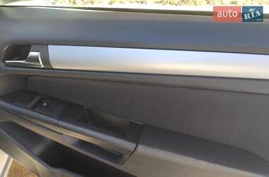 Универсал Opel Astra 2009 в 