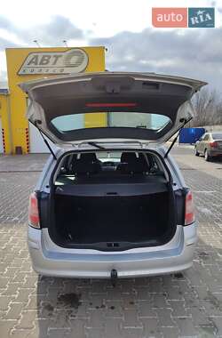 Універсал Opel Astra 2009 в Білій Церкві