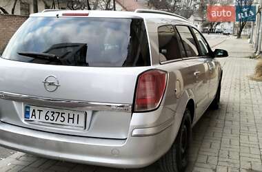 Универсал Opel Astra 2005 в Ивано-Франковске