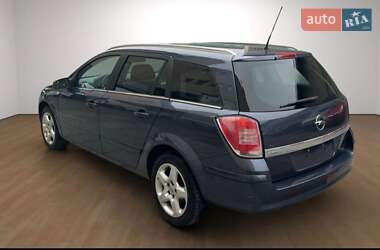 Универсал Opel Astra 2006 в 