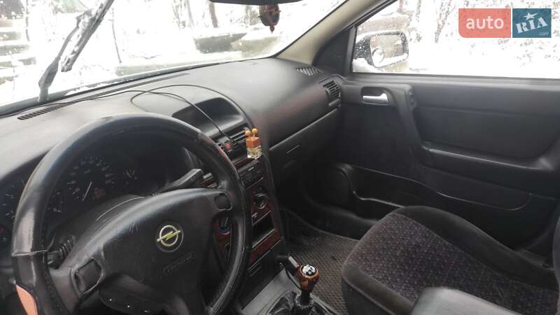 Универсал Opel Astra 1999 в Полтаве