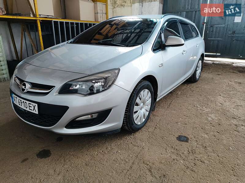 Opel Astra 2013 Opel Astra 2013
