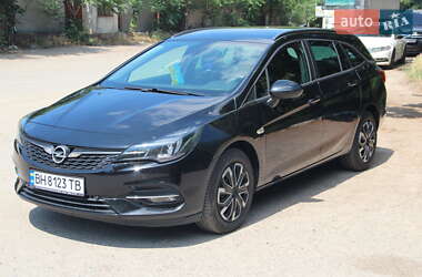 Универсал Opel Astra 2020 в 