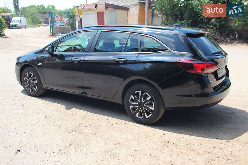 Универсал Opel Astra 2020 в Одессе