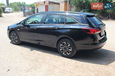 Универсал Opel Astra 2020 в 