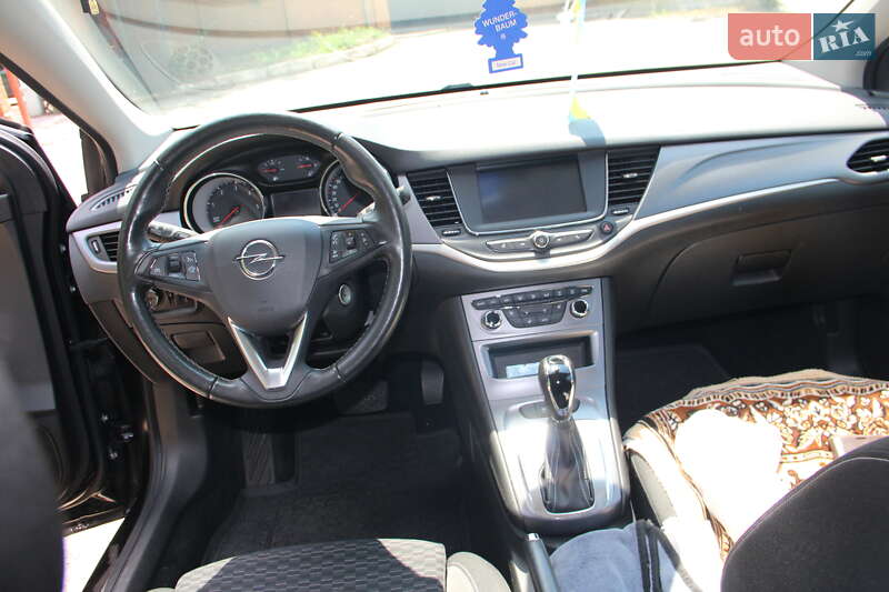 Универсал Opel Astra 2020 в Одессе