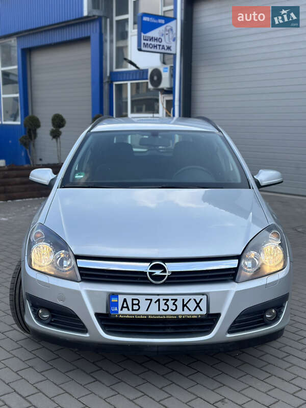 Универсал Opel Astra 2005 в Виннице