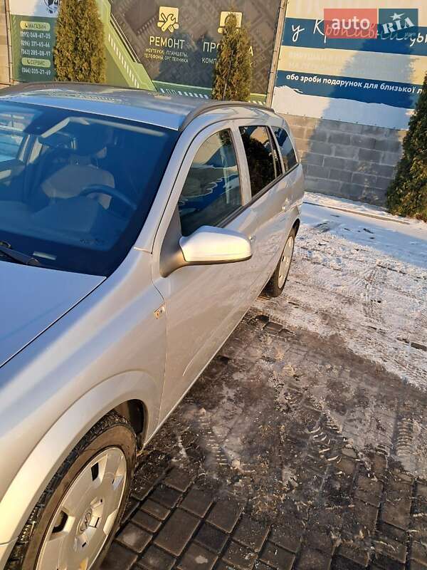 Универсал Opel Astra 2007 в Кропивницком