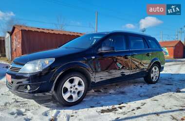 Универсал Opel Astra 2009 в Луцке