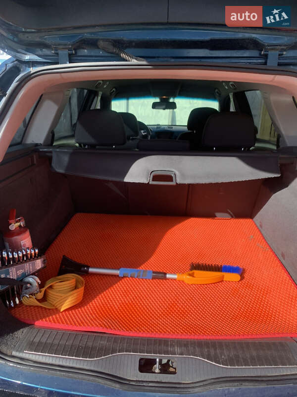 Універсал Opel Astra 2007 в Тернополі