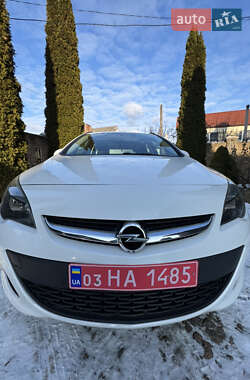 Универсал Opel Astra 2013 в Луцке