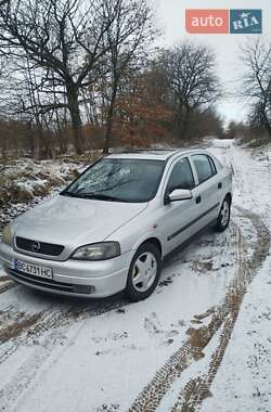 Хэтчбек Opel Astra 1998 в Дрогобыче