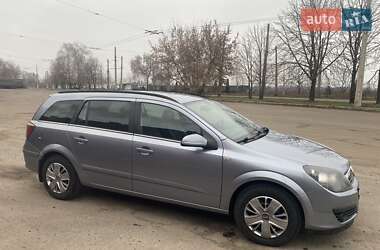 Універсал Opel Astra 2005 в Києві