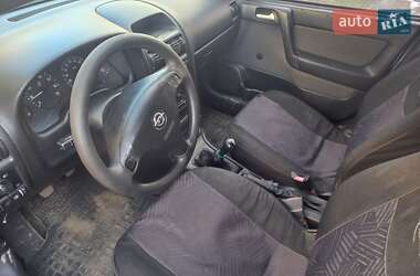 Седан Opel Astra 2006 в Коломиї