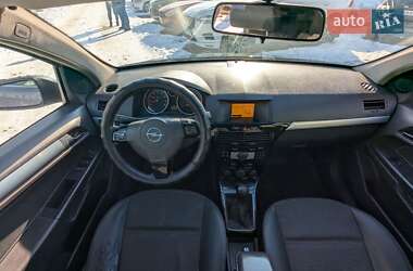 Универсал Opel Astra 2007 в Киеве