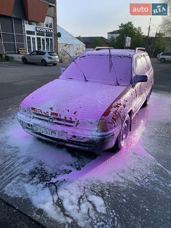 Универсал Opel Astra 1993 в Чернигове фото 13 Универсал Opel Astra 1993 в Чернигове