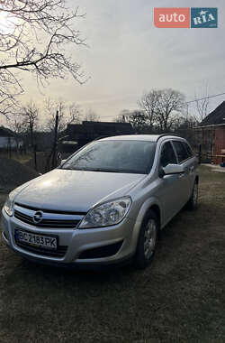 Універсал Opel Astra 2009 в Стрию