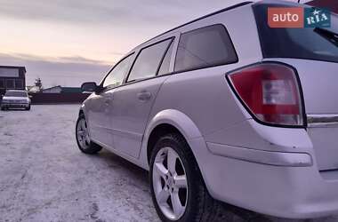 Универсал Opel Astra 2007 в 