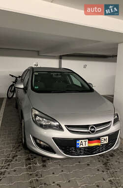 Универсал Opel Astra 2013 в Косове