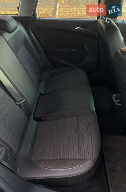 Универсал Opel Astra 2014 в 
