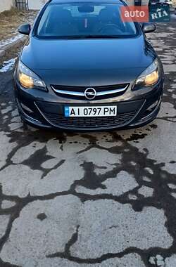 Універсал Opel Astra 2013 в 