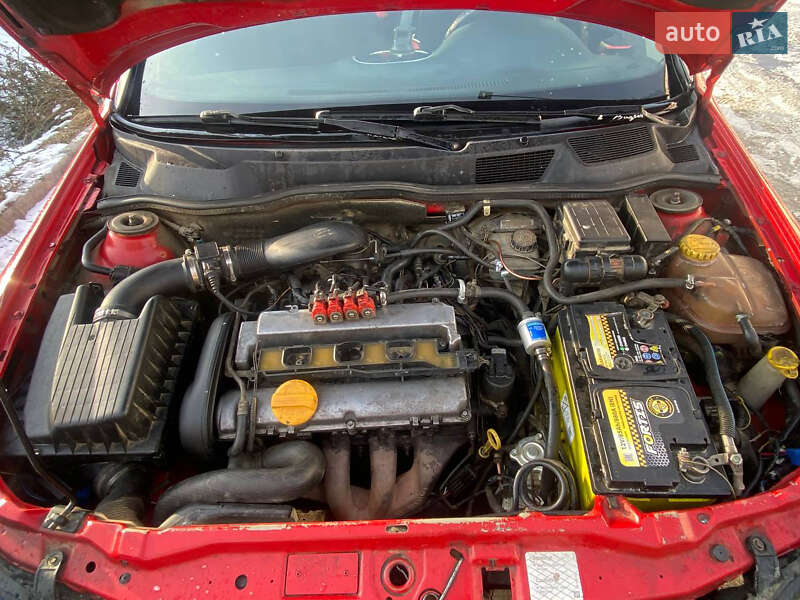 Хэтчбек Opel Astra 1998 в Турке