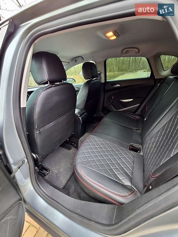 Хетчбек Opel Astra 2010 в Луцьку