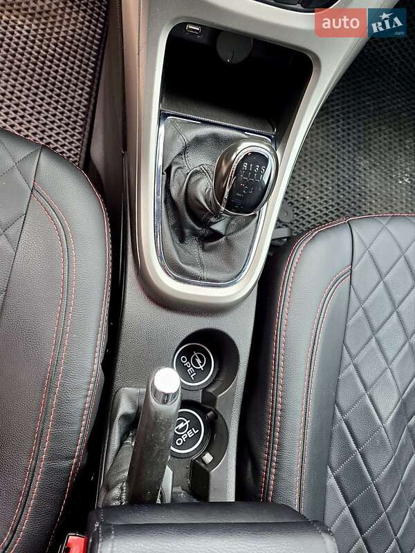 Хетчбек Opel Astra 2010 в Луцьку