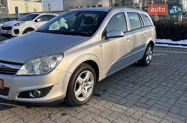 Универсал Opel Astra 2008 в Луцке