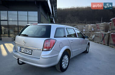 Универсал Opel Astra 2005 в Теребовле