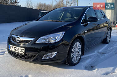 Хетчбек Opel Astra 2011 в Києві