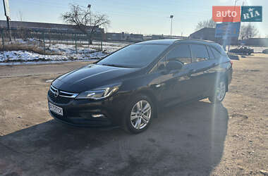 Универсал Opel Astra 2017 в 