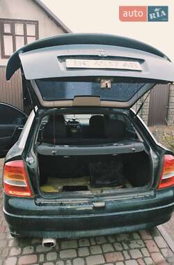 Хэтчбек Opel Astra 1999 в 