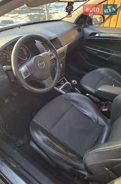 Универсал Opel Astra 2005 в 