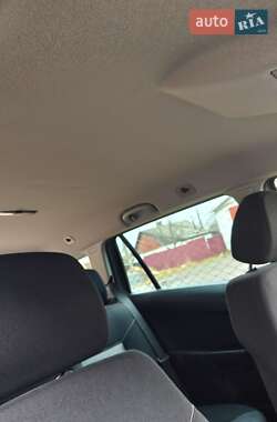 Универсал Opel Astra 2010 в 