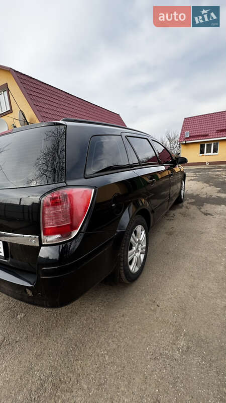 Універсал Opel Astra 2006 в В’язівоку