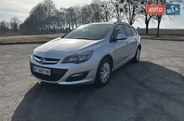Универсал Opel Astra 2013 в 