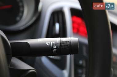 Седан Opel Astra 2017 в 