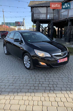 Хетчбек Opel Astra 2010 в Львові