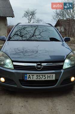 Універсал Opel Astra 2006 в Бурштині