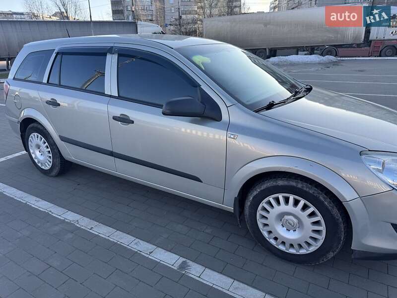 Opel Astra 2008