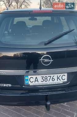 Универсал Opel Astra 2007 в 