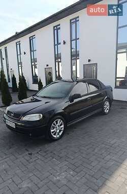 Седан Opel Astra 2008 в Києві