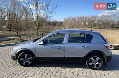Хэтчбек Opel Astra 2006 в 
